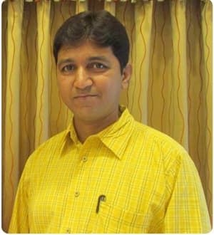 Prof Nilesh Savla - Science tutor